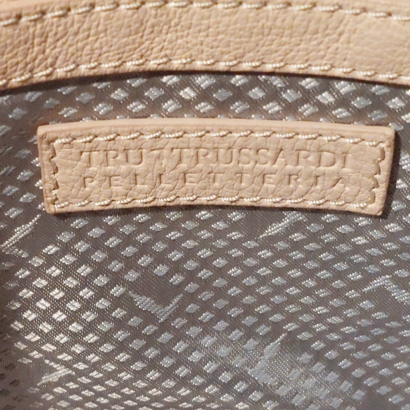 Tru Trussardi blush leather fringed pochette, NWT - Picture 7 of 11